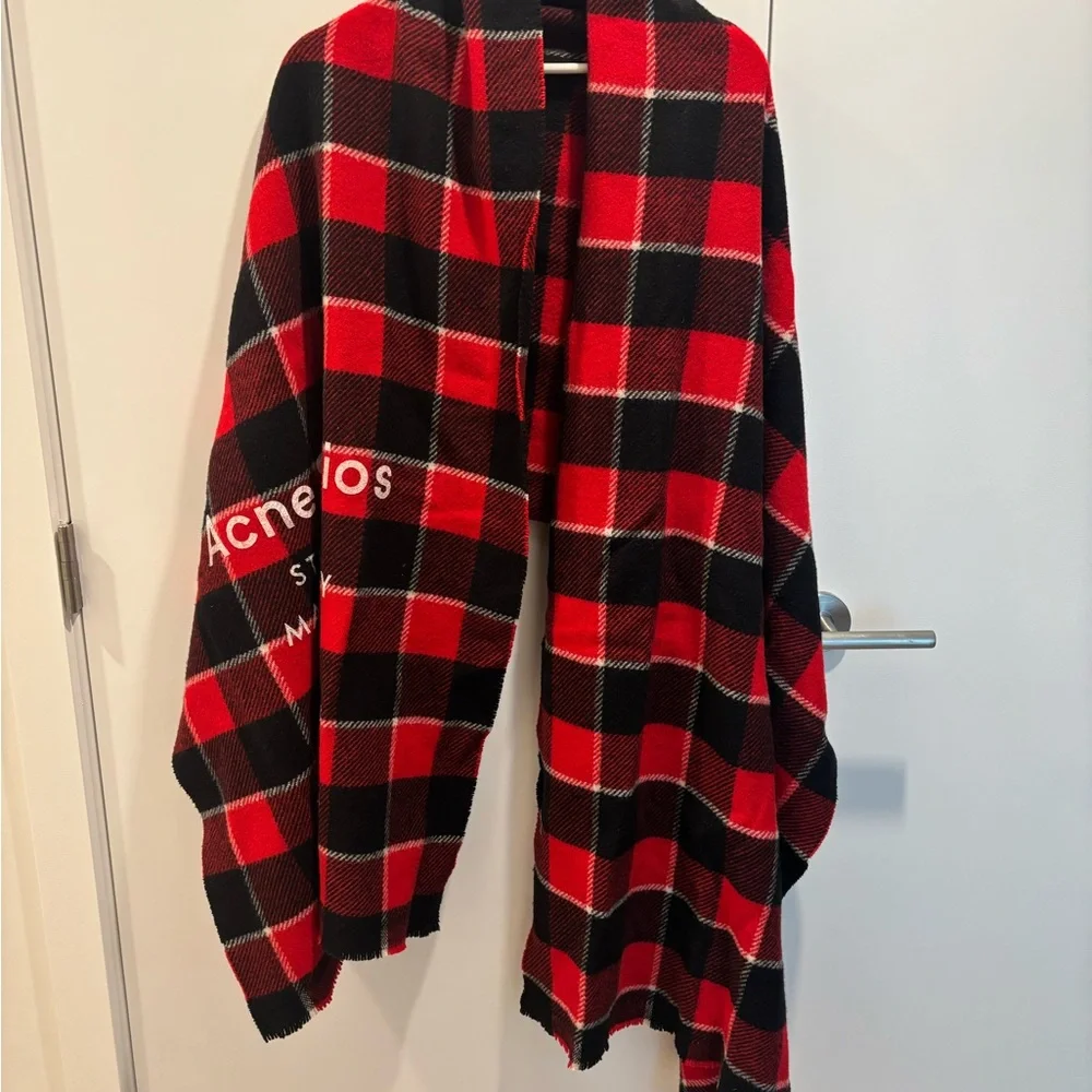 Acne Studio Red Cassiar Scarf - Picture 2 of 5